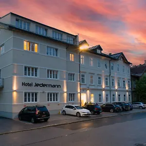 Jedermann Boutiquehotel Mit Stadtgarten Solnohrad