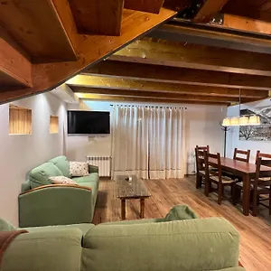 Arties Luxury Apartments Con Gran Jardin Comunitario דירה ארטיאס